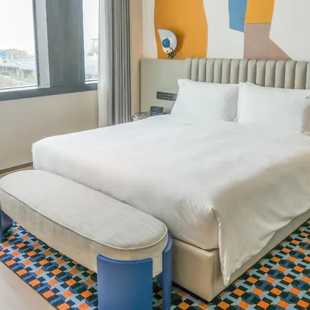 Holiday Inn Shanghai Pudong Airport, An Ihg Hotel-2